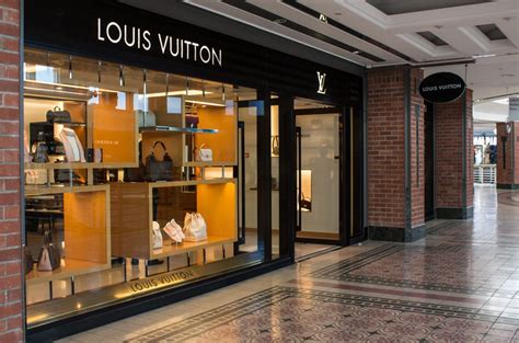 louis vuitton savannah ga